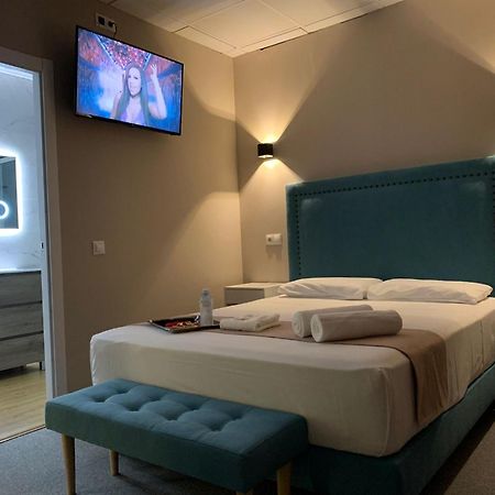 Rooms Luxury Madrid Exterior foto