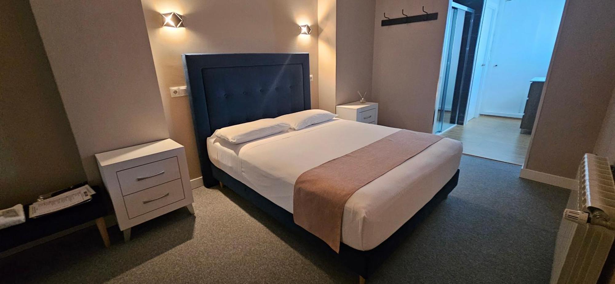 Rooms Luxury Madrid Exterior foto