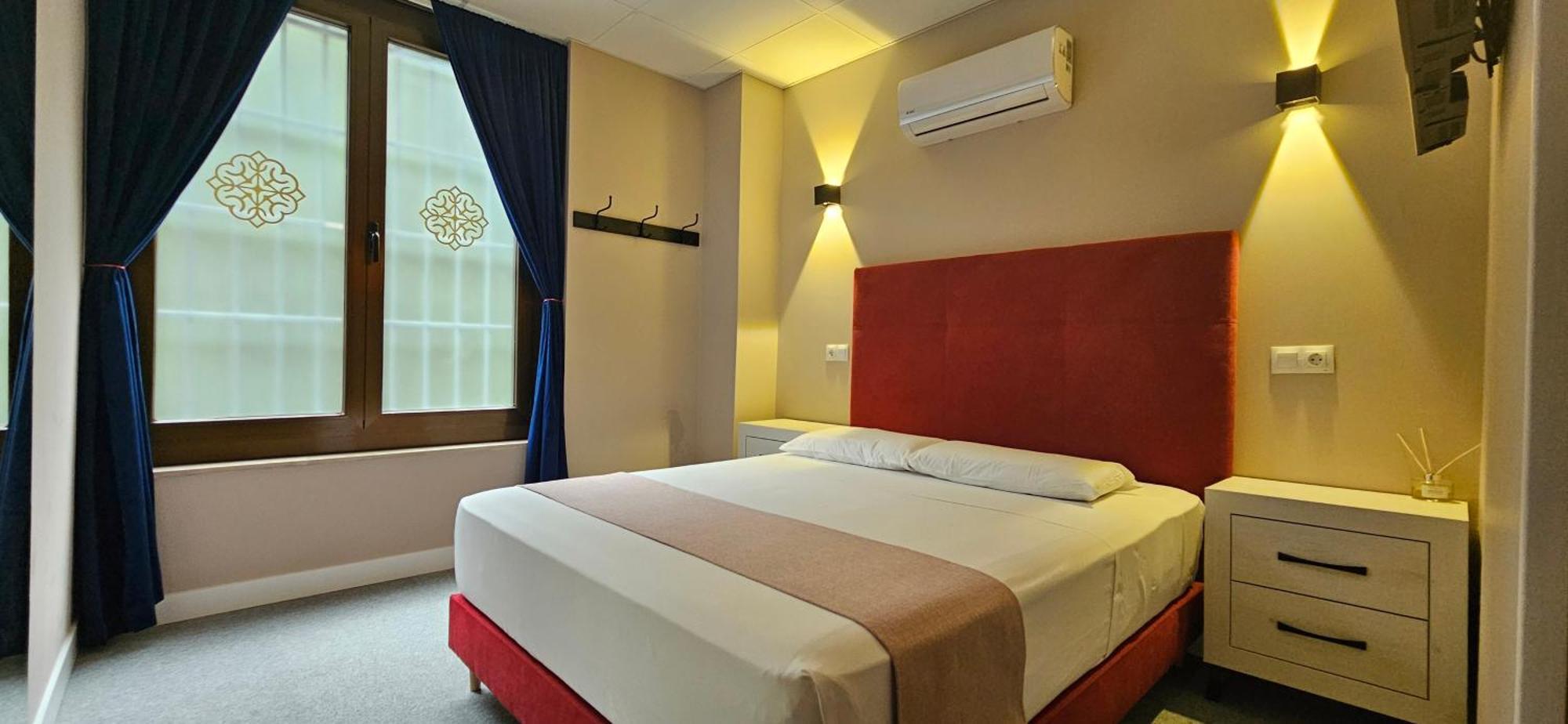 Rooms Luxury Madrid Exterior foto
